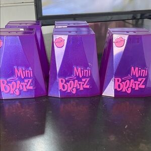 Bratz mini cases set of 5 empty